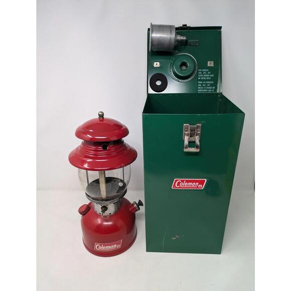 Coleman Other - Vintage Coleman 200 Red Single Mantle Lantern Made in Canada T-66 Generator